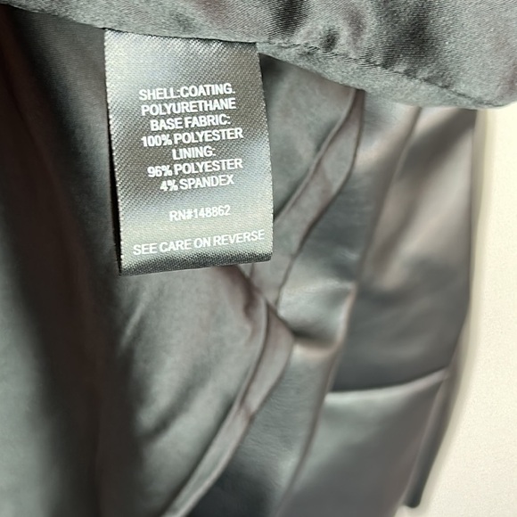 NWT Torrid Faux Leather Blazer Size 4X - Picture 14 of 15